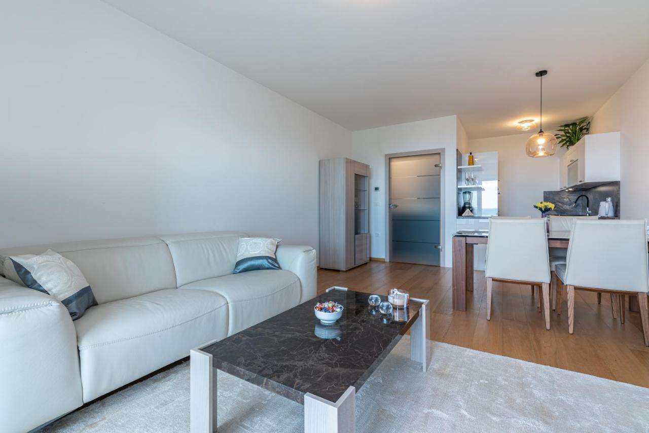 Apartment With Balcony Ocean Paradise Kastav Exterior photo