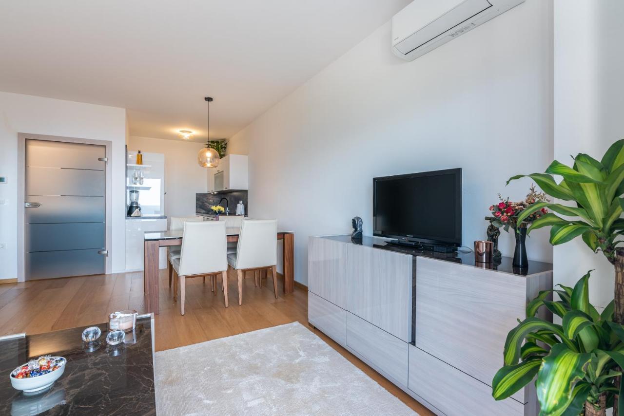Apartment With Balcony Ocean Paradise Kastav Exterior photo