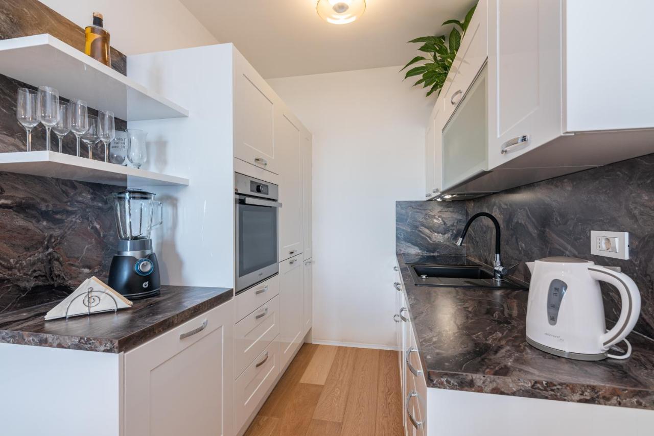 Apartment With Balcony Ocean Paradise Kastav Exterior photo